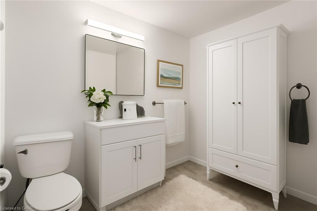 1110 Walden Circle, Mississauga, ON - Indoor Photo Showing Bathroom