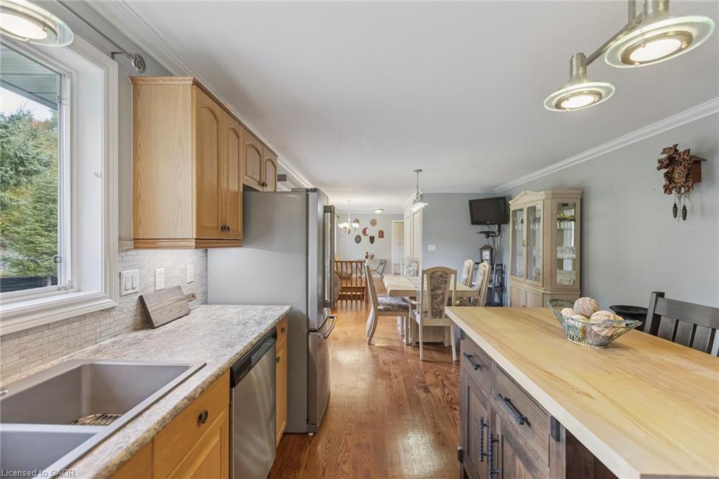 122769 Grey Road 9, West Grey, ON - Indoor Photo Showing Kitchen