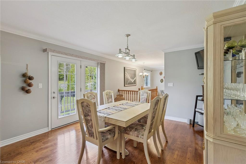122769 Grey Road 9, West Grey, ON - Indoor Photo Showing Dining Room