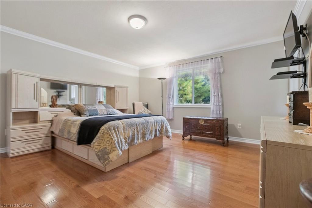 122769 Grey Road 9, West Grey, ON - Indoor Photo Showing Bedroom