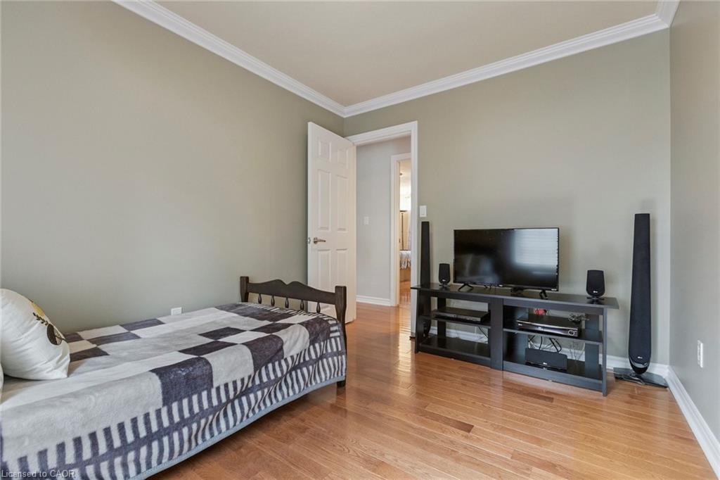 122769 Grey Road 9, West Grey, ON - Indoor Photo Showing Bedroom
