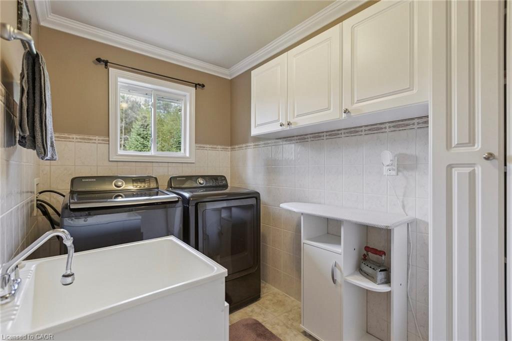 122769 Grey Road 9, West Grey, ON - Indoor Photo Showing Laundry Room