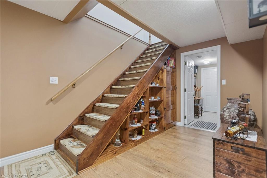 122769 Grey Road 9, West Grey, ON - Indoor Photo Showing Other Room