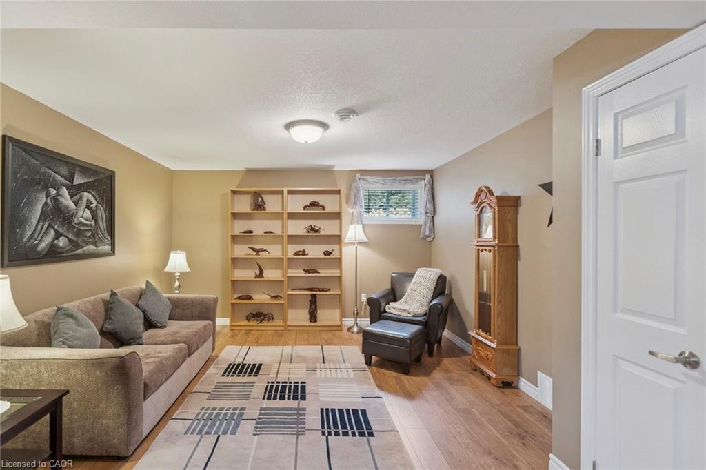 122769 Grey Road 9, West Grey, ON - Indoor Photo Showing Living Room