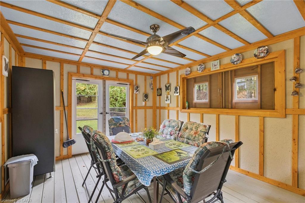 122769 Grey Road 9, West Grey, ON - Indoor Photo Showing Dining Room