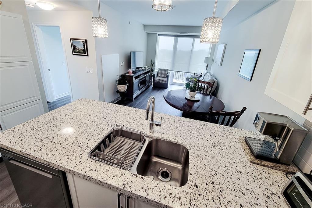 515-2750 King Street E, Hamilton, ON - Indoor