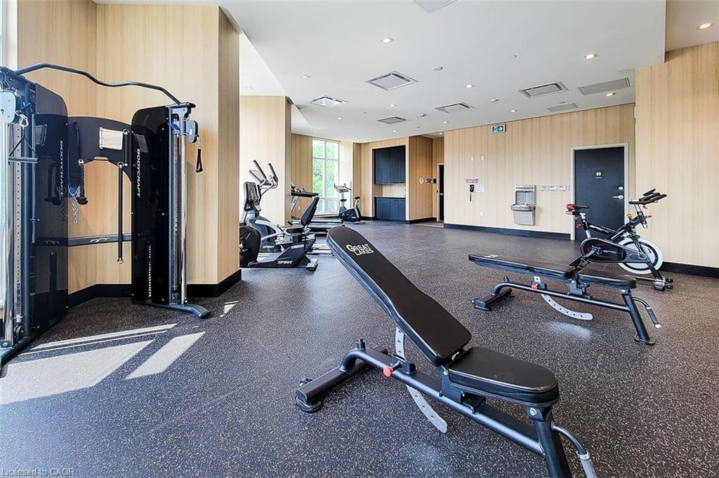 515-2750 King Street E, Hamilton, ON - Indoor Photo Showing Gym Room