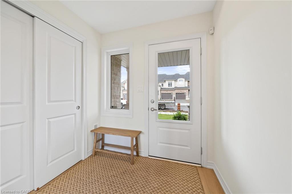 144 Sonoma Lane, Hamilton, ON - Indoor Photo Showing Other Room