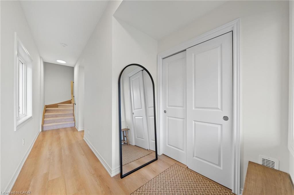 144 Sonoma Lane, Hamilton, ON - Indoor Photo Showing Other Room