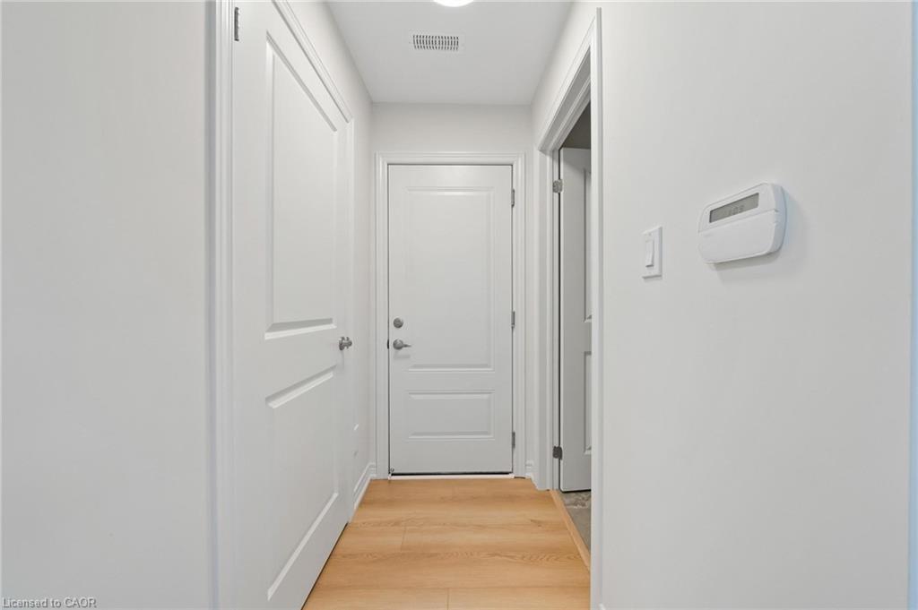 144 Sonoma Lane, Hamilton, ON - Indoor Photo Showing Other Room