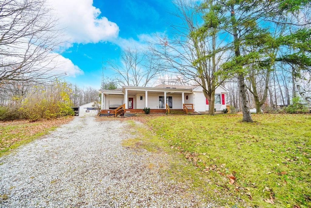 3364 Burnhamthorpe Road W, Oakville, ON - Outdoor