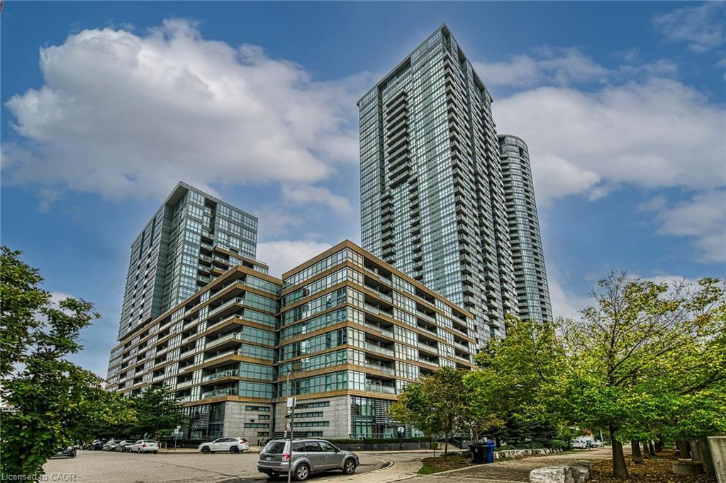 1205-15 Iceboat Terrace, Toronto, ON - Outdoor With Facade