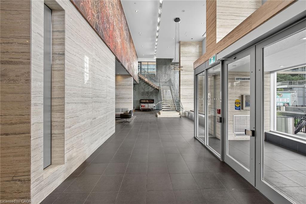 1205-15 Iceboat Terrace, Toronto, ON - Indoor Photo Showing Other Room