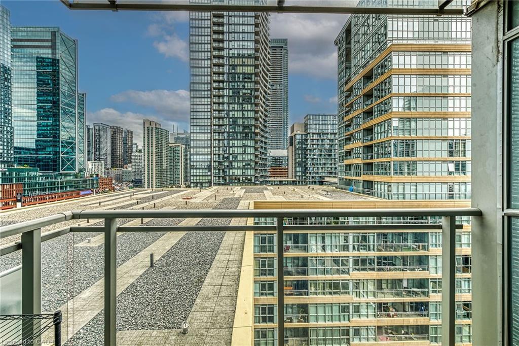 1205-15 Iceboat Terrace, Toronto, ON - Outdoor