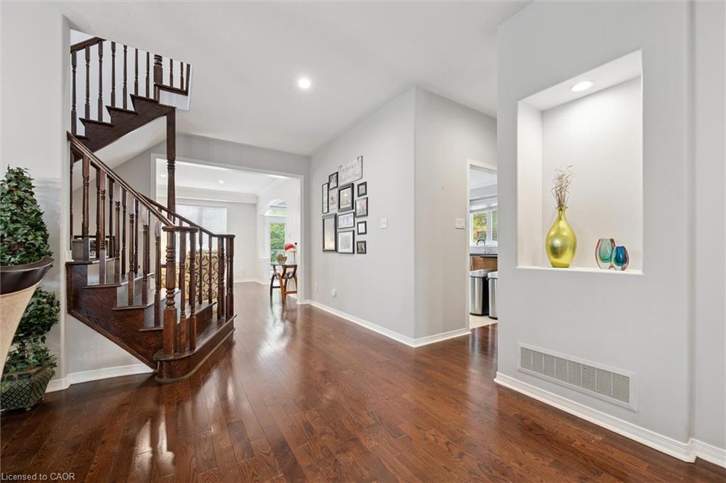 305 Pine Valley Drive, Kitchener, ON - Indoor Photo Showing Other Room