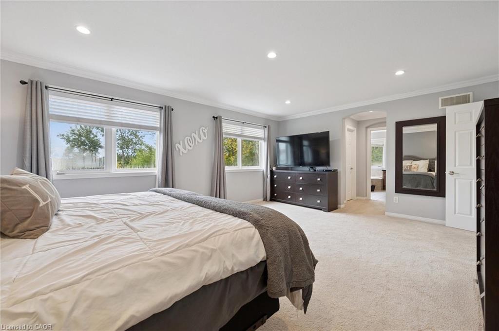 305 Pine Valley Drive, Kitchener, ON - Indoor Photo Showing Bedroom