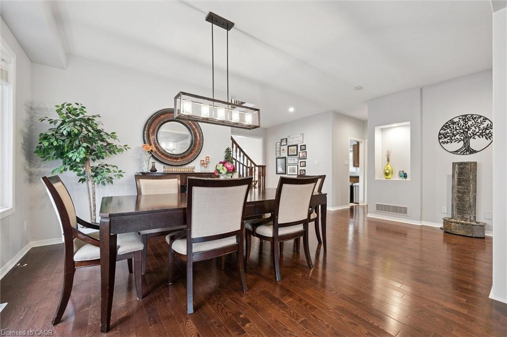 305 Pine Valley Drive, Kitchener, ON - Indoor Photo Showing Dining Room