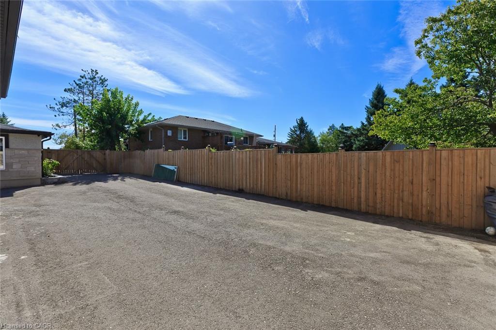 214 Ashford Drive, Barrie, ON - Outdoor