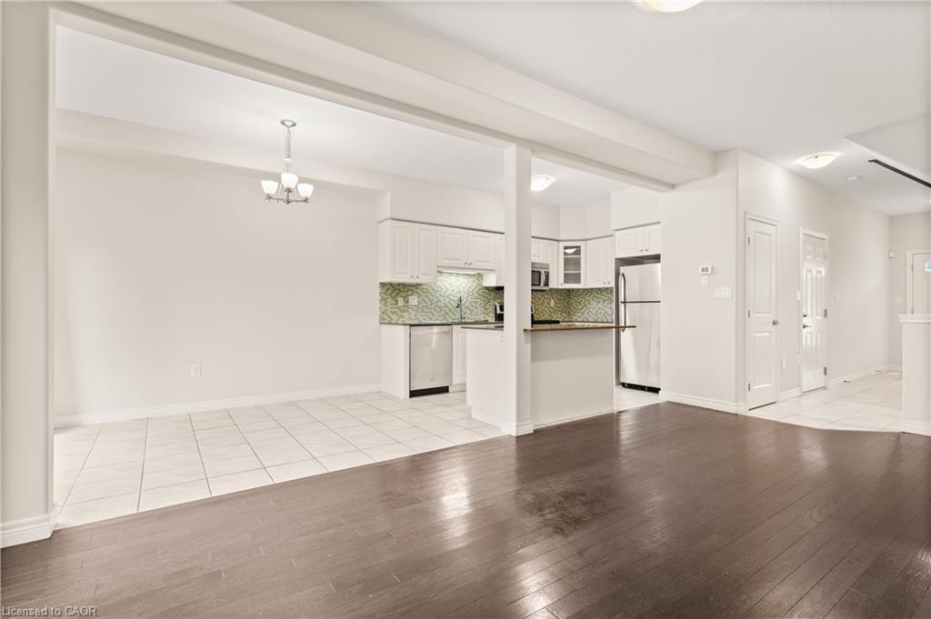 33-6 Chestnut Drive, Grimsby, ON - Indoor