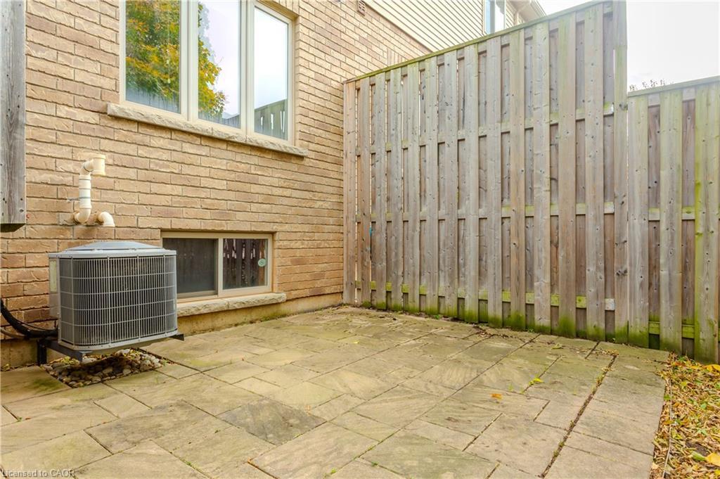 33-6 Chestnut Drive, Grimsby, ON - Indoor Photo Showing Other Room