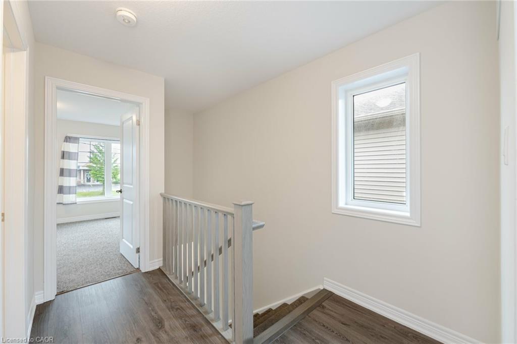 70-10 Birmingham Drive, Cambridge, ON - Indoor Photo Showing Other Room