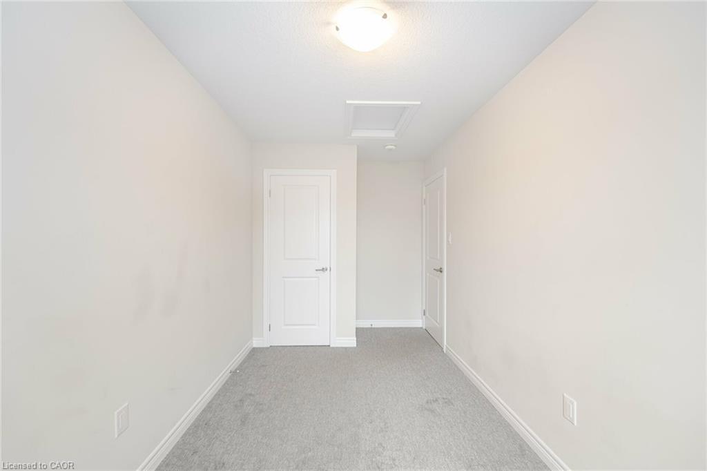 70-10 Birmingham Drive, Cambridge, ON - Indoor Photo Showing Other Room
