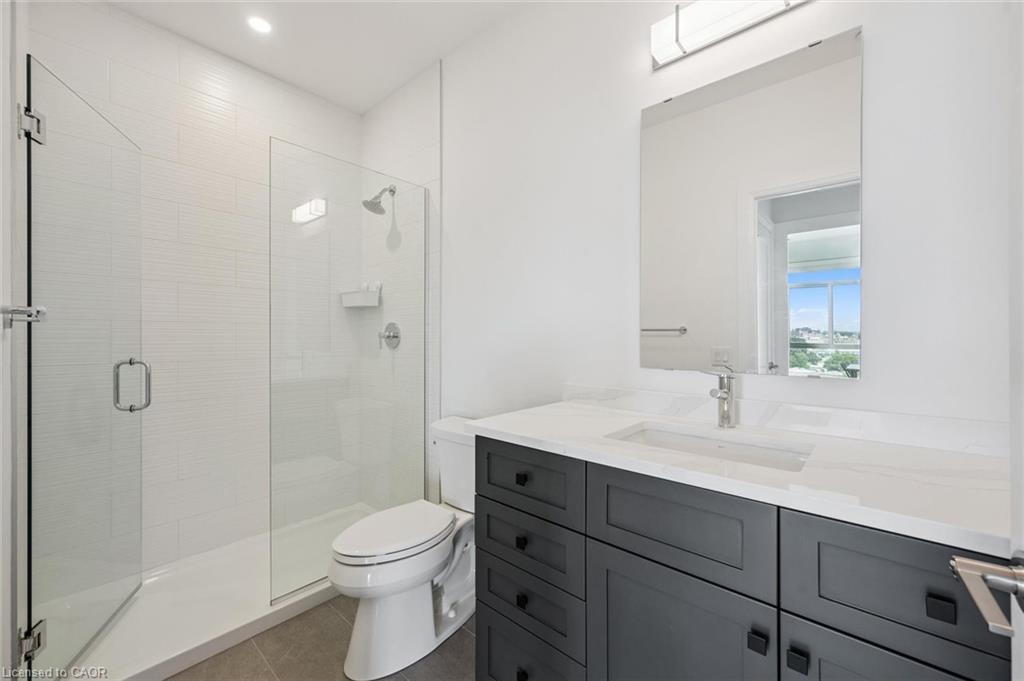 1007-71 Wyndham Street S, Guelph, ON - Indoor Photo Showing Bathroom