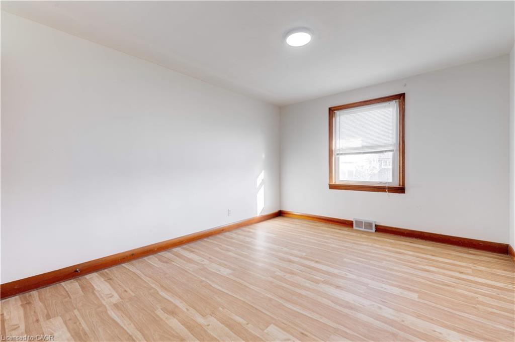 662 Harriet Street, Welland, ON - Indoor Photo Showing Other Room