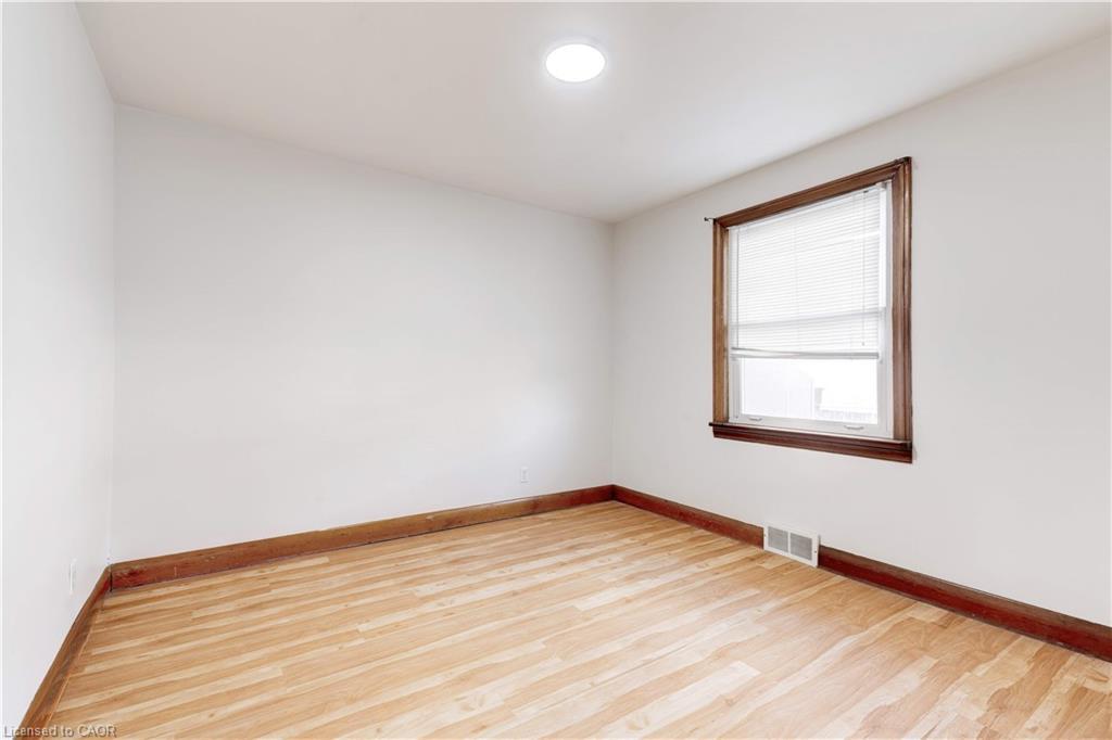 662 Harriet Street, Welland, ON - Indoor Photo Showing Other Room