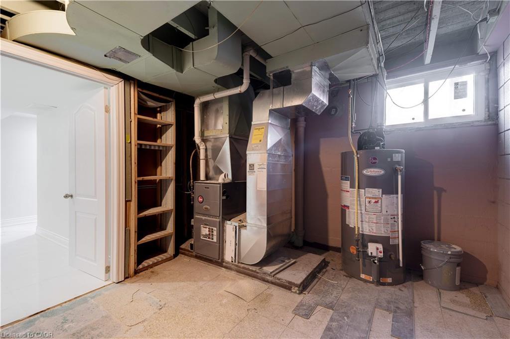 662 Harriet Street, Welland, ON - Indoor Photo Showing Basement