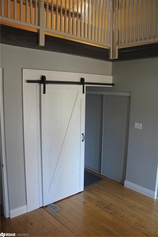 19 Oxford Street, Hamilton, ON - Indoor Photo Showing Other Room