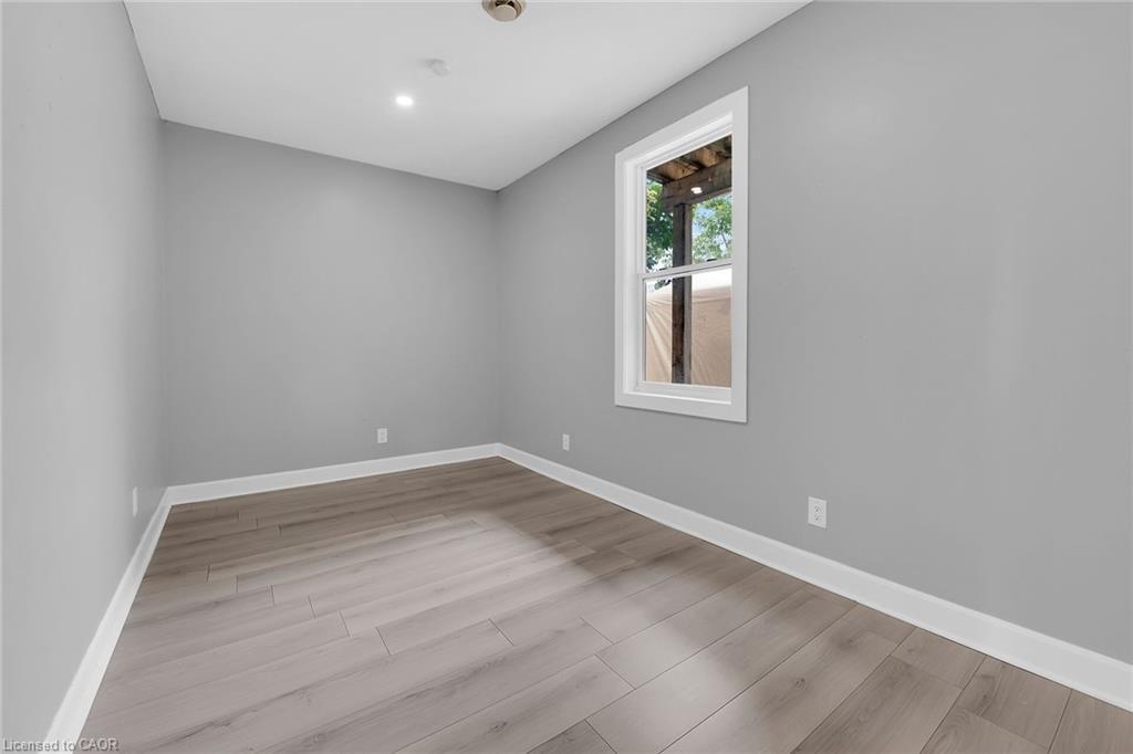 8 Nickel Street, Port Colborne, ON - Indoor Photo Showing Other Room