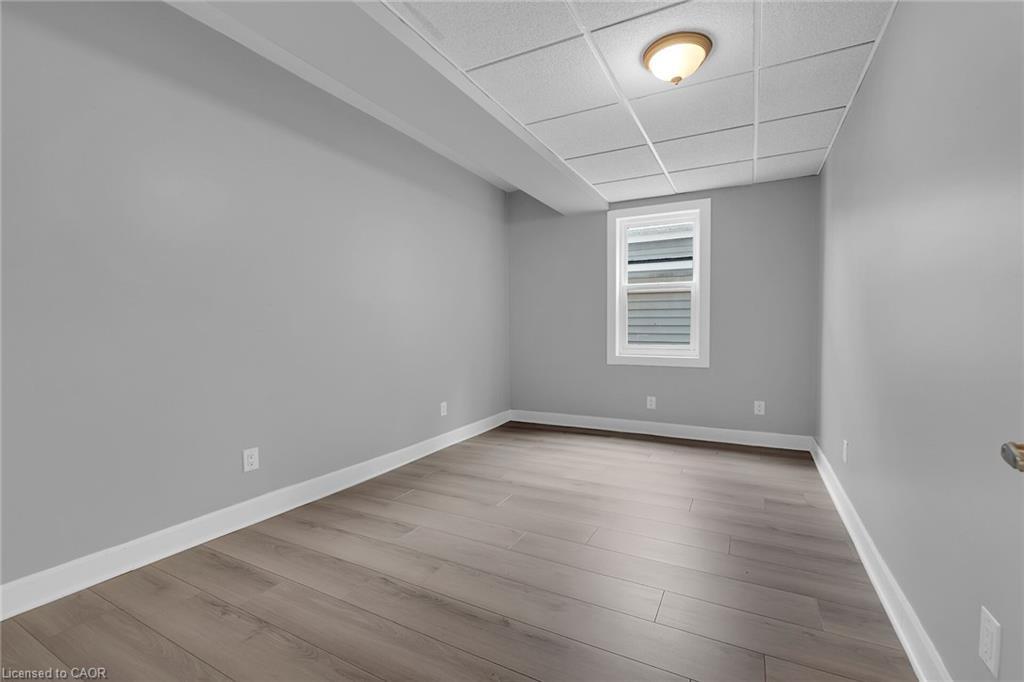 8 Nickel Street, Port Colborne, ON - Indoor Photo Showing Other Room