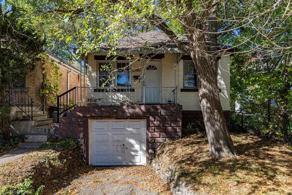 132 Tope Crescent, Hamilton, ON - Outdoor