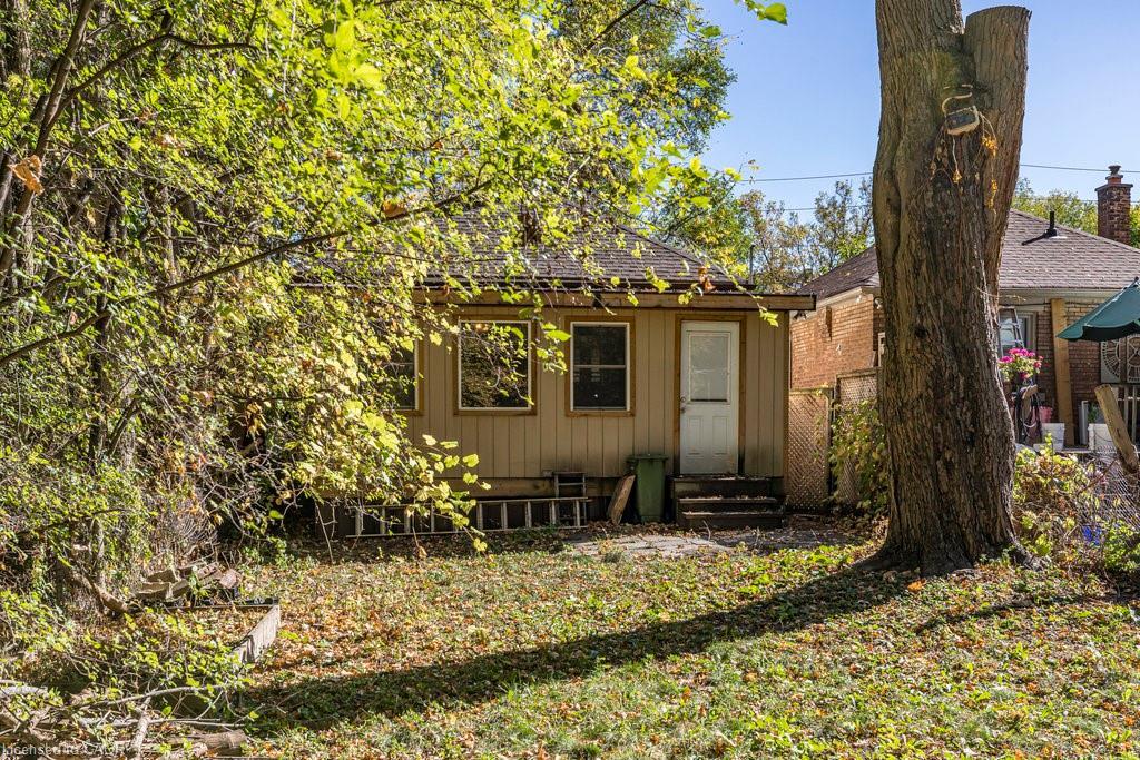 132 Tope Crescent, Hamilton, ON - Outdoor