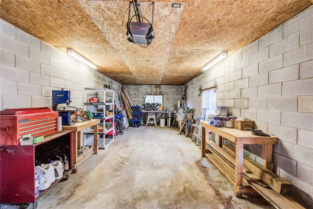 1830 Coronation Boulevard, Cambridge, ON - Indoor