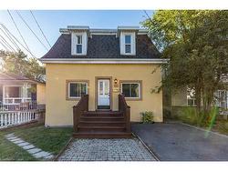 133 Breadalbane Street  Hamilton, ON L8R 3G7