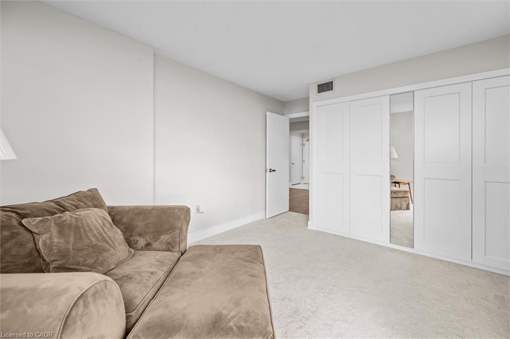 1107-5090 Pinedale Avenue, Burlington, ON - Indoor