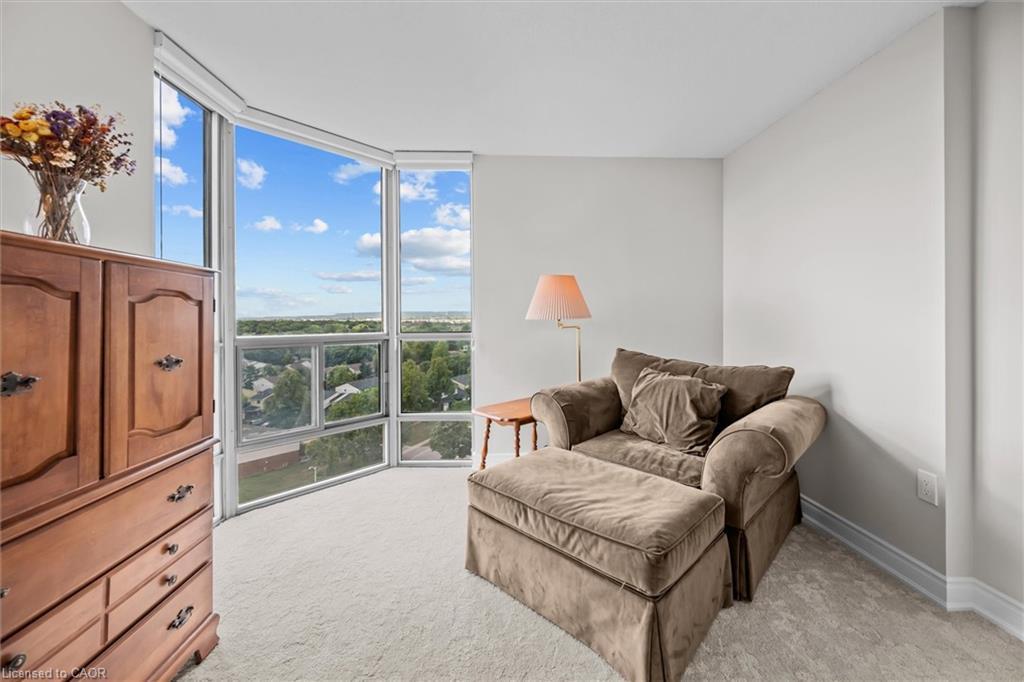 1107-5090 Pinedale Avenue, Burlington, ON - Indoor