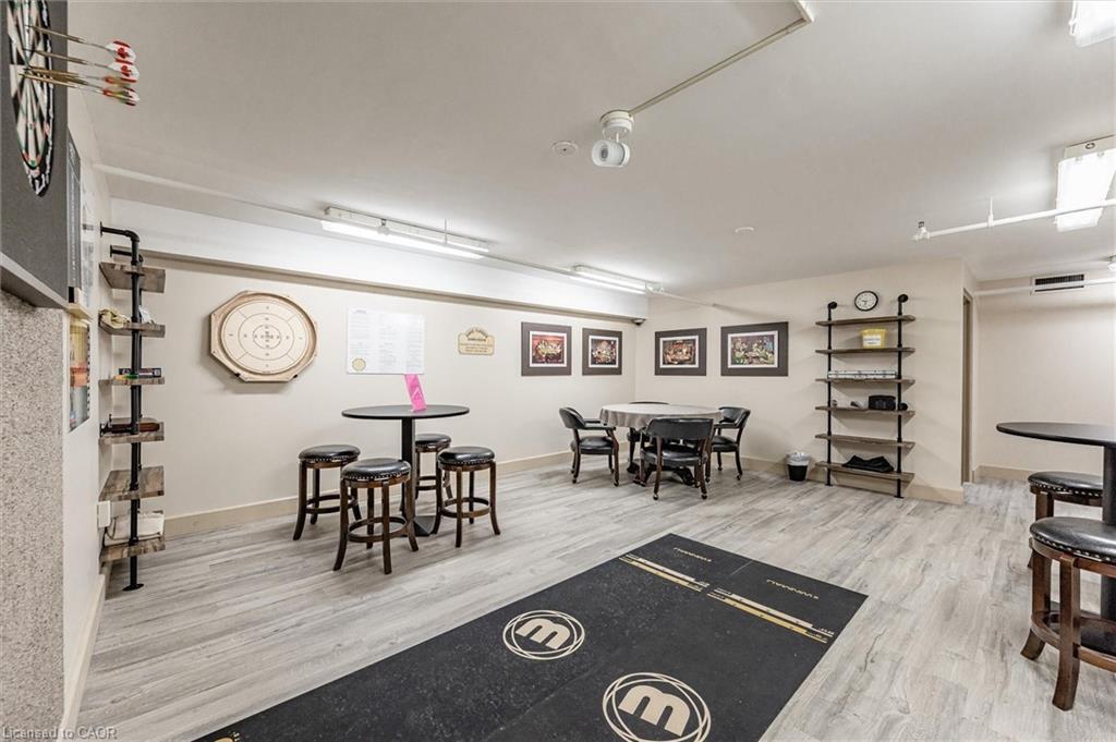 1107-5090 Pinedale Avenue, Burlington, ON - Indoor