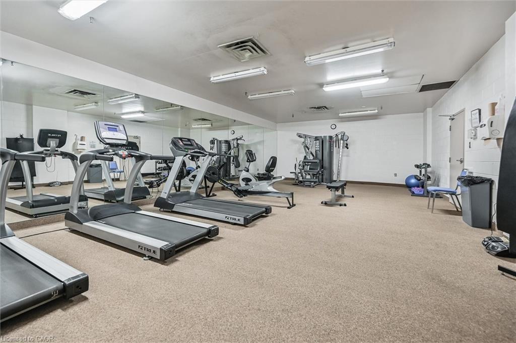 1107-5090 Pinedale Avenue, Burlington, ON - Indoor Photo Showing Gym Room