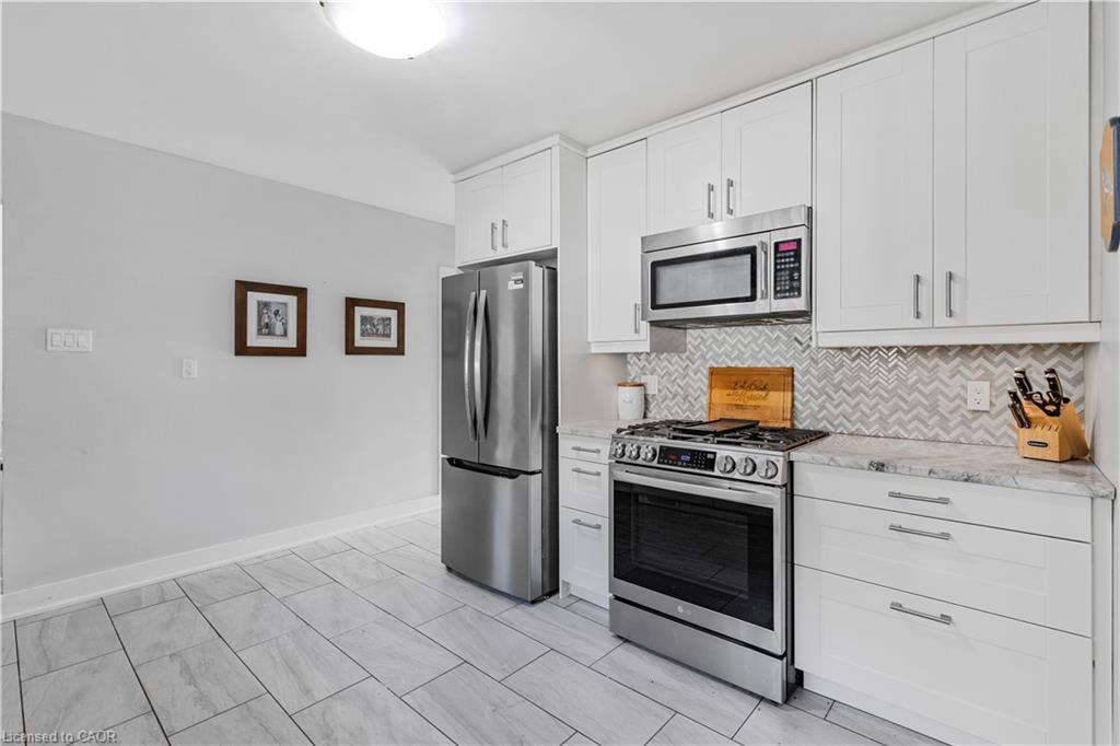 1177 Bellview Street, Burlington, ON - Indoor Photo Showing Kitchen
