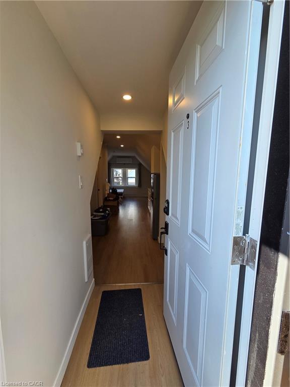 3-30 Stirton Street, Hamilton, ON - Indoor Photo Showing Other Room