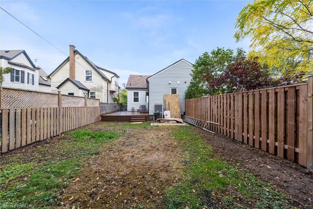 20 Hill Street, Hamilton, ON - Outdoor