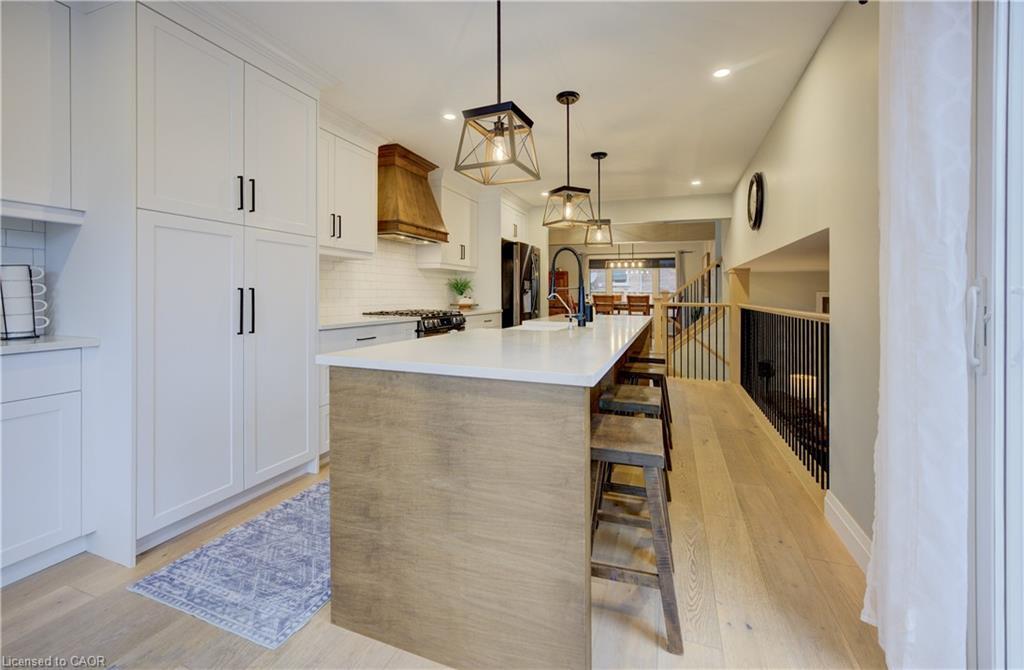 1 Edgewood Court, Wellesley, ON - Indoor Photo Showing Kitchen