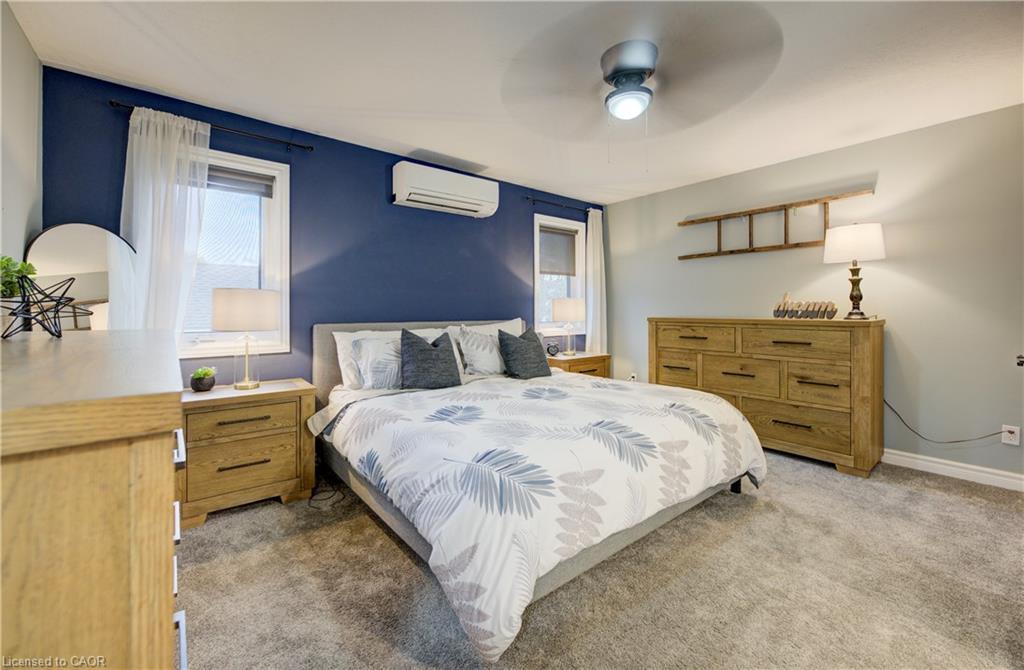1 Edgewood Court, Wellesley, ON - Indoor Photo Showing Bedroom
