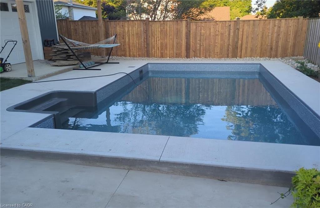 1 Edgewood Court, Wellesley, ON - Outdoor With In Ground Pool