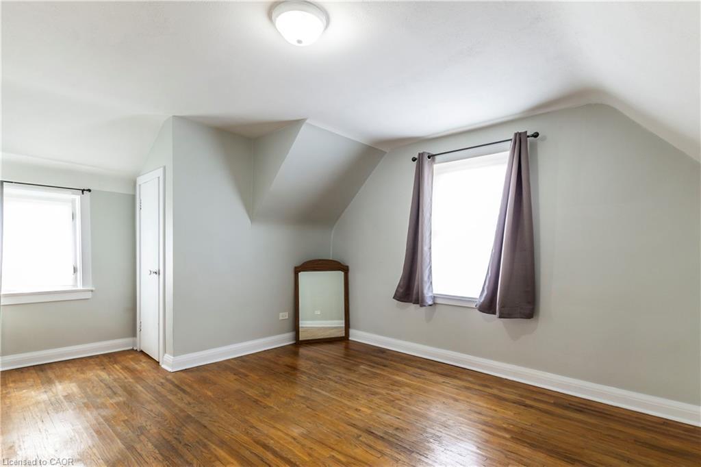 20 West 1St Street, Hamilton, ON - Indoor Photo Showing Other Room