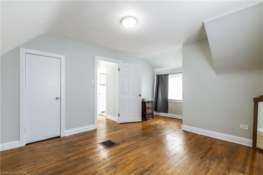 20 West 1St Street, Hamilton, ON - Indoor Photo Showing Other Room