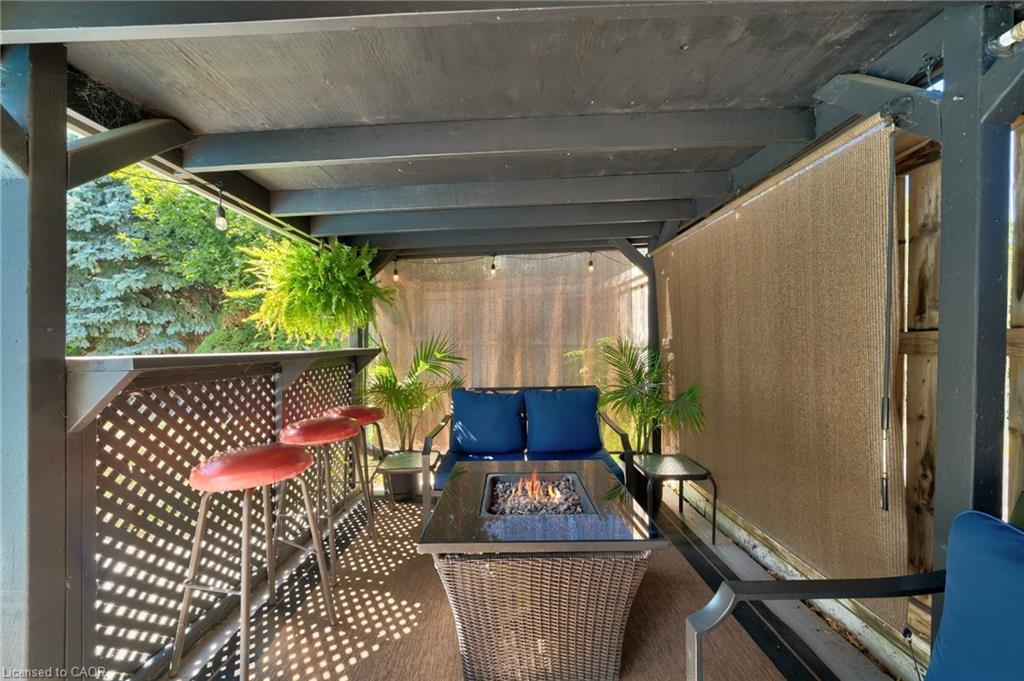 23 Bismark Drive, Cambridge, ON - Outdoor With Exterior